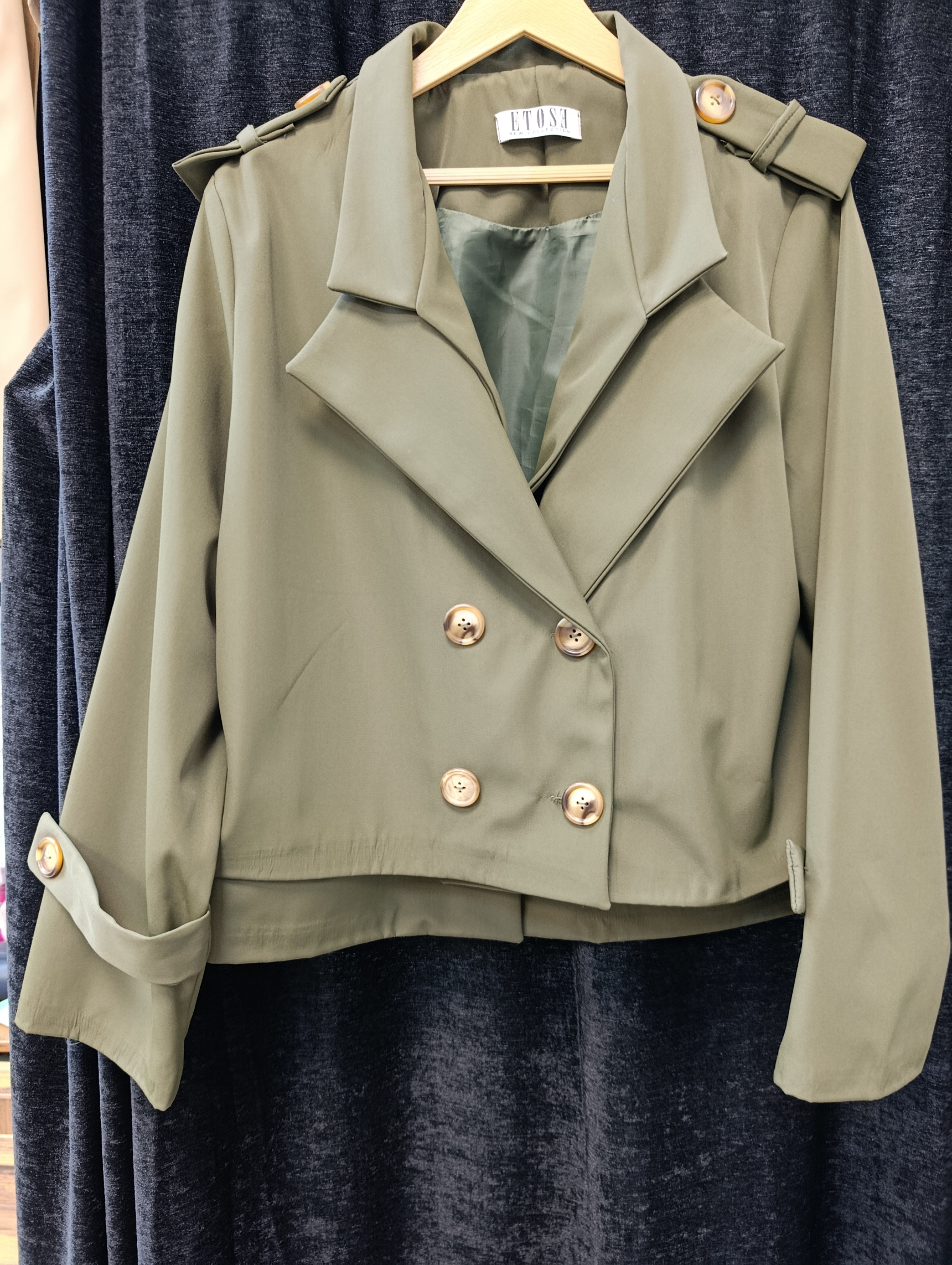 بارونی ترنچ کت