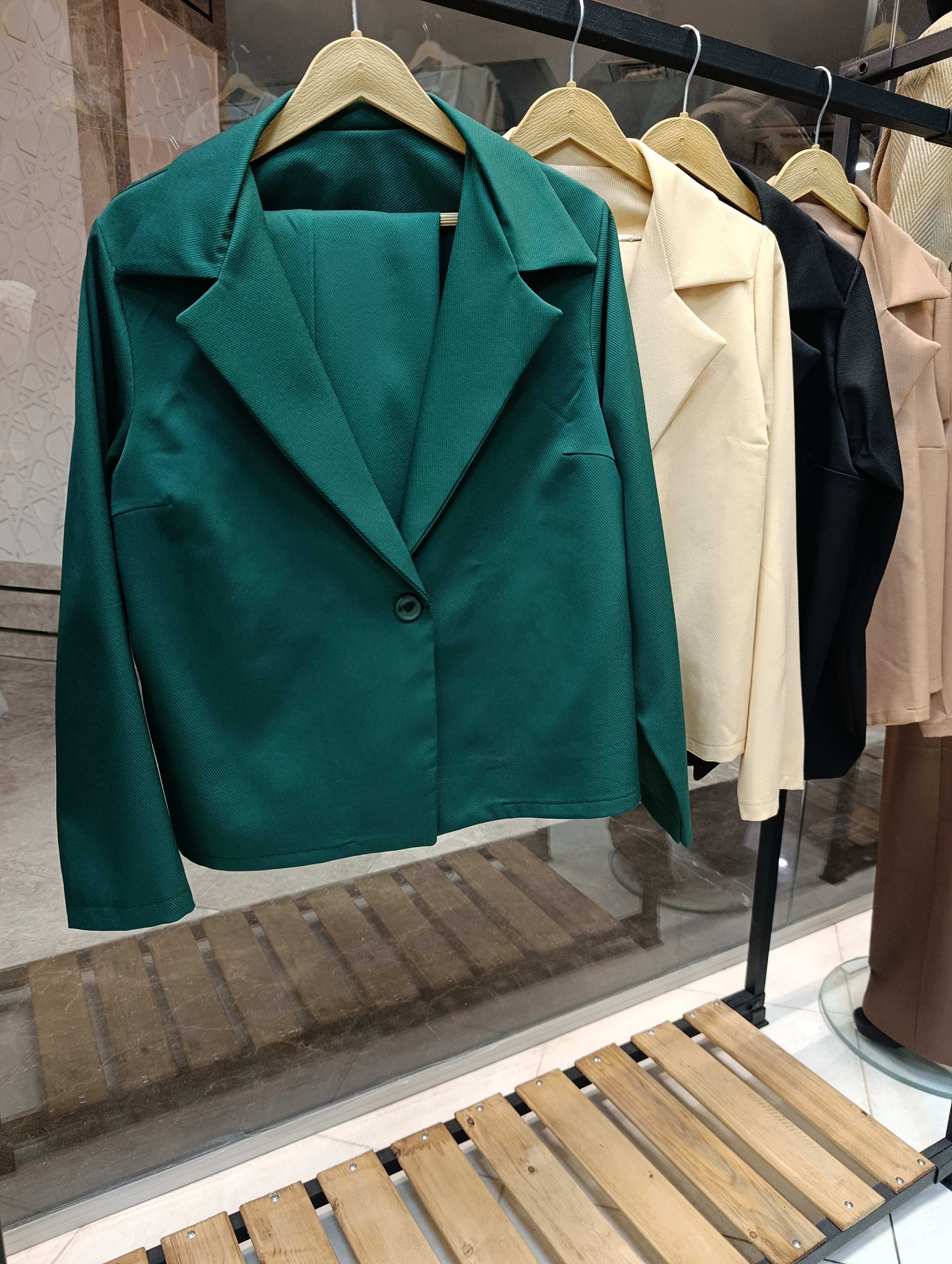 ست کت و شلوار